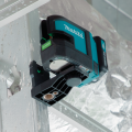 Makita SK105GDZ Akülü 4 Nokta Yeşil Çapraz Çizgi Lazeri ( Akü ve Şarj Cihazı Hariçtir)