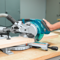 Makita LS0815FLN Sürgülü Işıklı Lazerli Gönye Kesme Makinesi