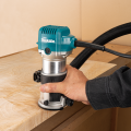 Makita RT0702C Freze Makinesi