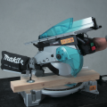 Makita LH1040 Üst Tablalı Gönye Kesme Makinesi